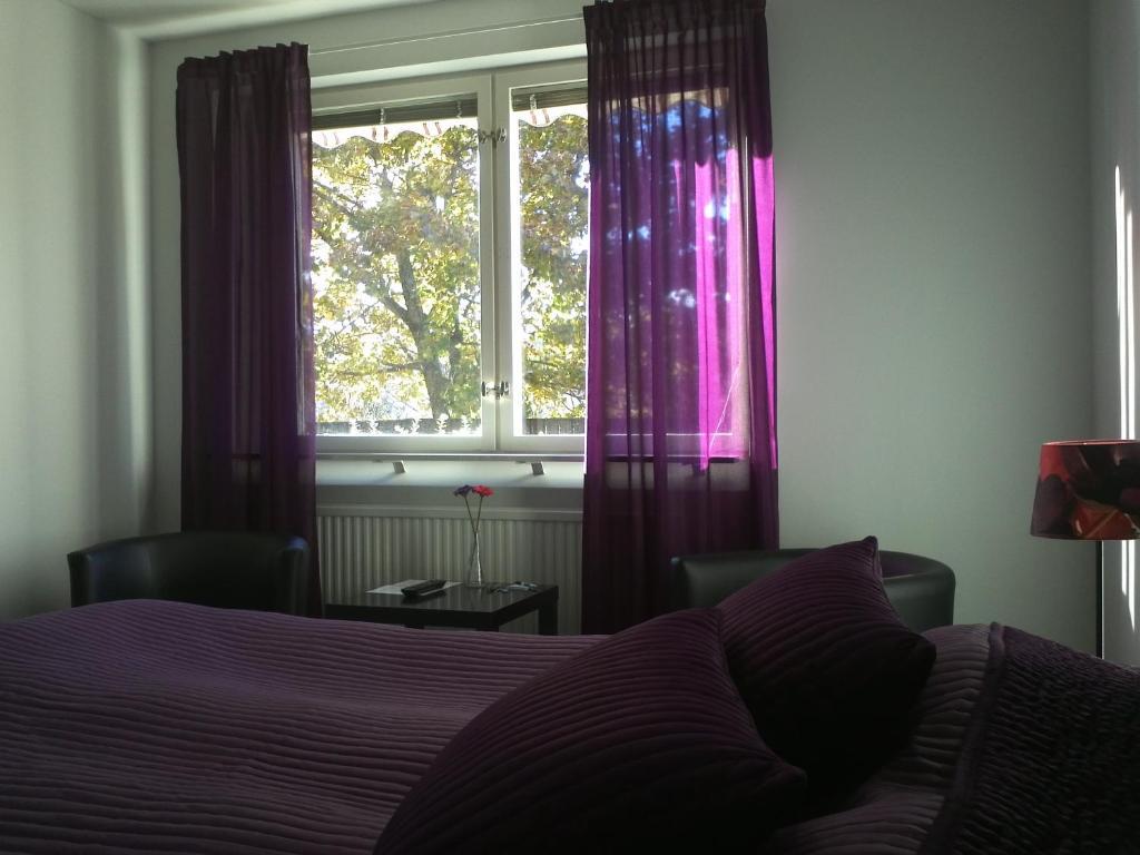 Docksta Hotell Rom bilde